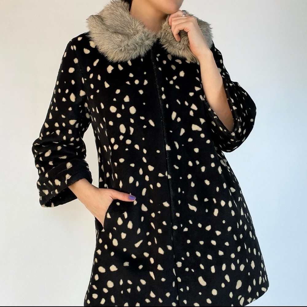 Anthropologie Elevenses size 6 Snowlake “Draconid Coat” Faux Fur Collar Jacket